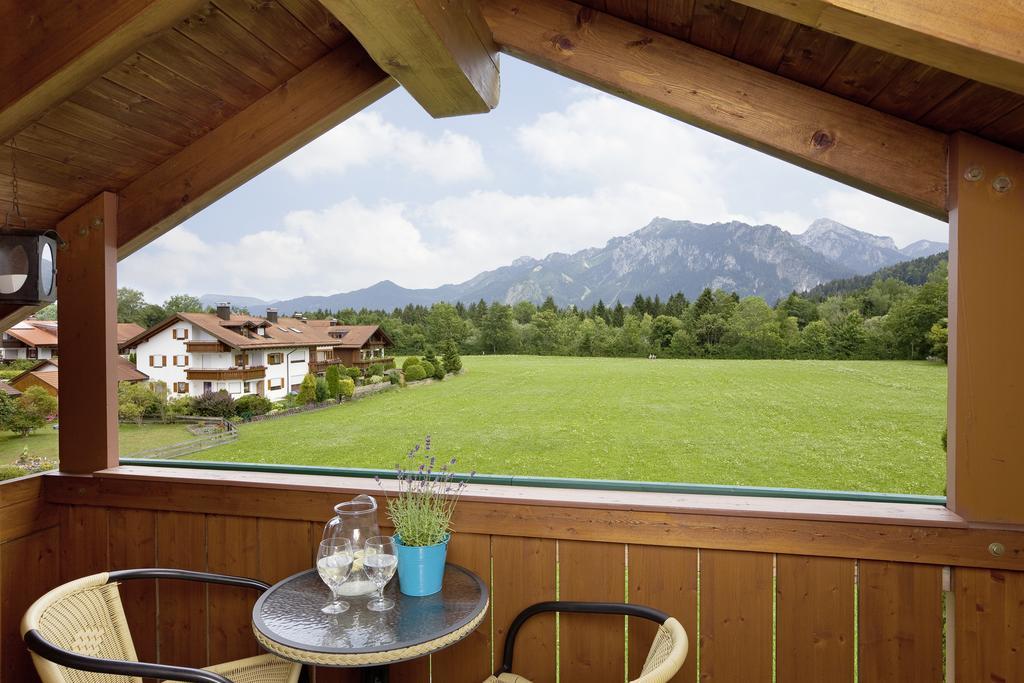 Haus Schlossblick Apartment Fussen Bagian luar foto