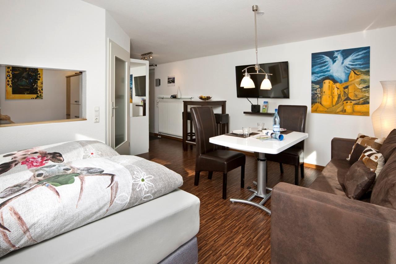 Haus Schlossblick Apartment Fussen Bagian luar foto