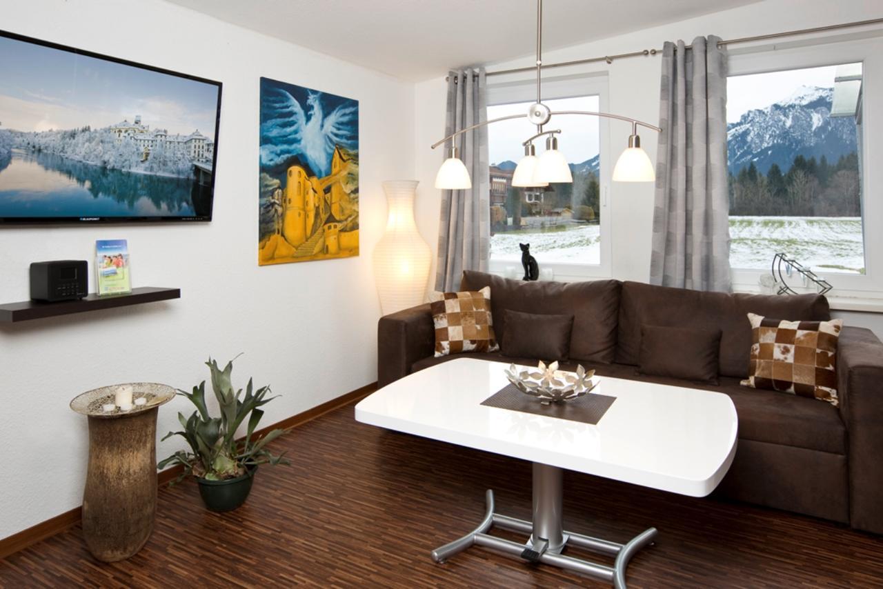 Haus Schlossblick Apartment Fussen Bagian luar foto