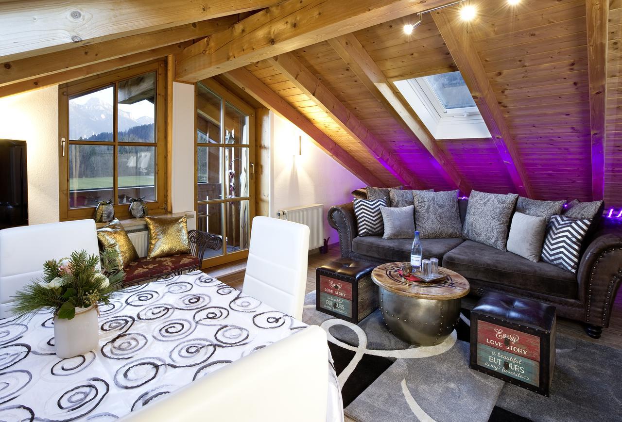 Haus Schlossblick Apartment Fussen Bagian luar foto